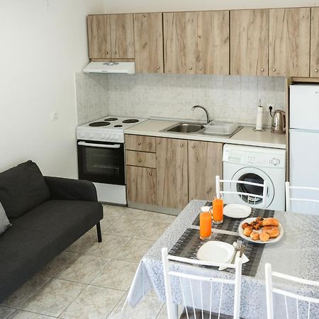 アルハンゲロスTaxiarchis Houseアパートメント エクステリア 写真