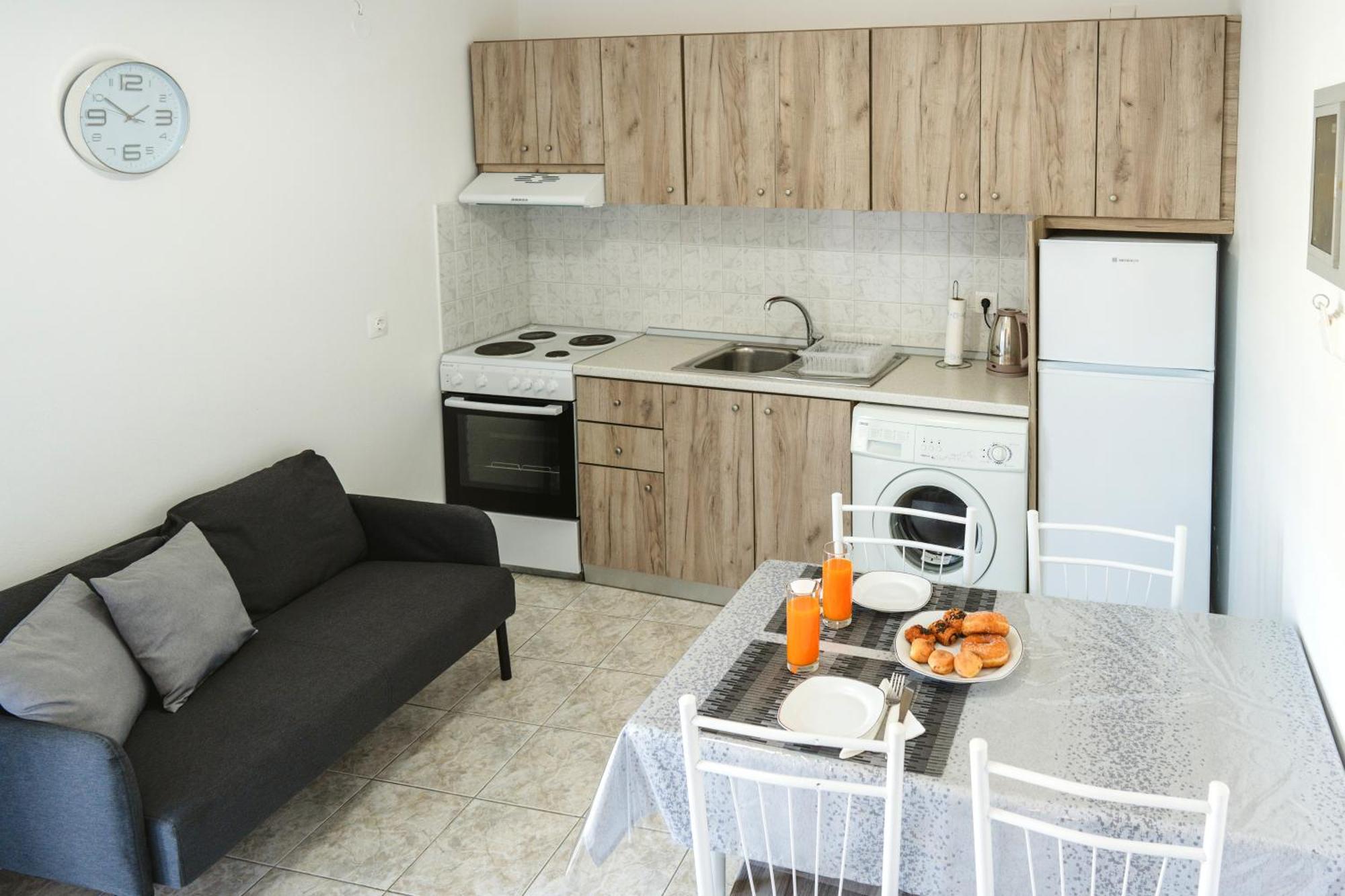 アルハンゲロスTaxiarchis Houseアパートメント エクステリア 写真